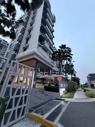 Marine Blue (D15), Condominium #634186531